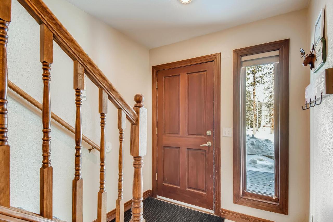 Pinecreek #F - 3 Bedroom - Close To Town - Shuttle To Slopes - Pool And Hot Tub Access بريكنريدج المظهر الخارجي الصورة